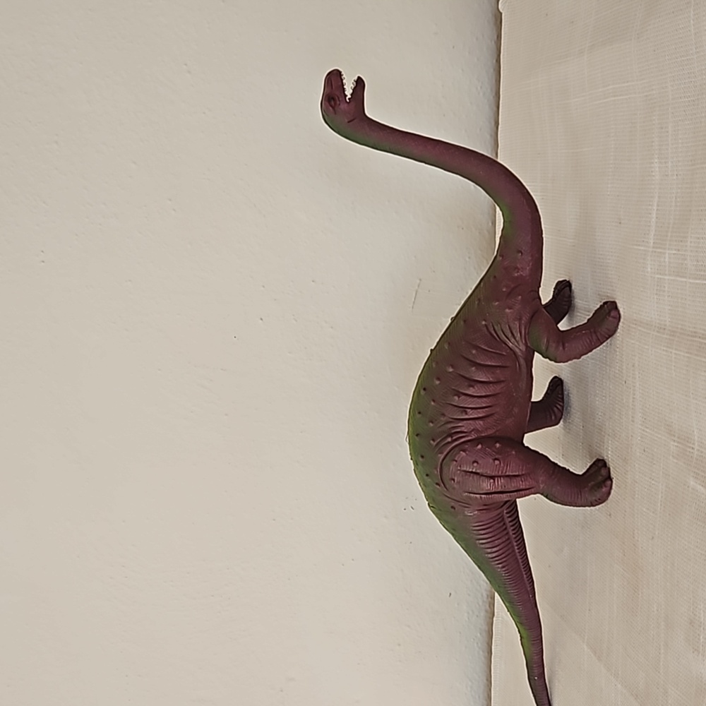 Vintage 1986 Dor Mei Brontosaurus Dinosaur